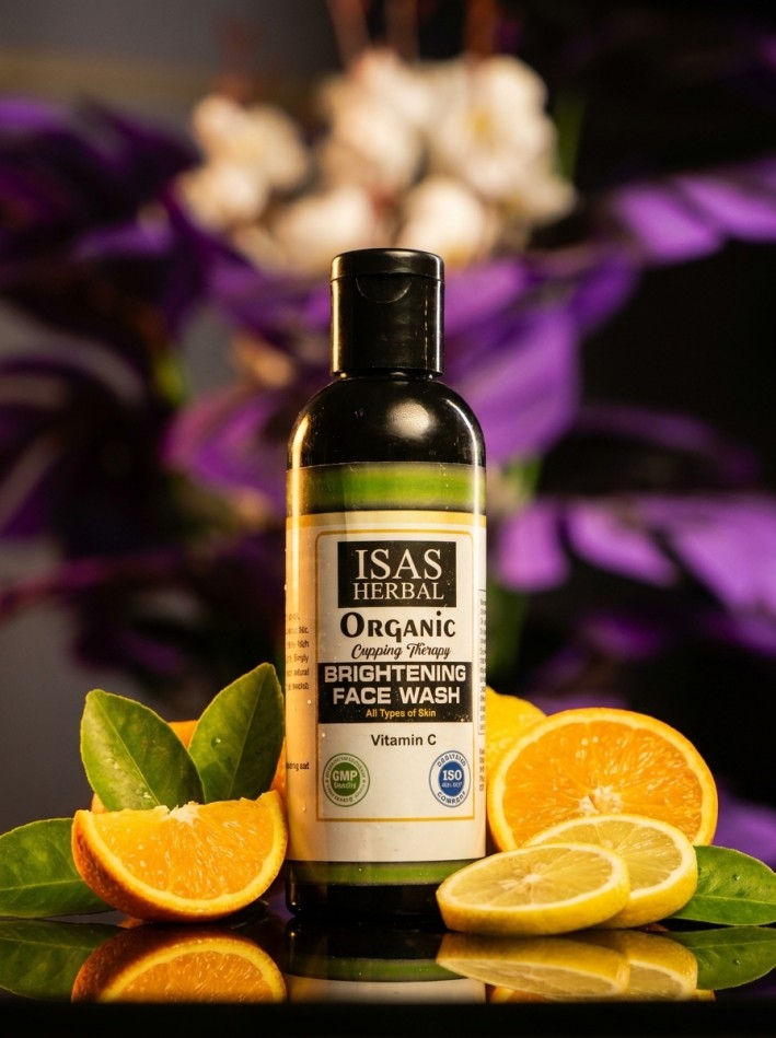 Best organic face wash for glowing skin